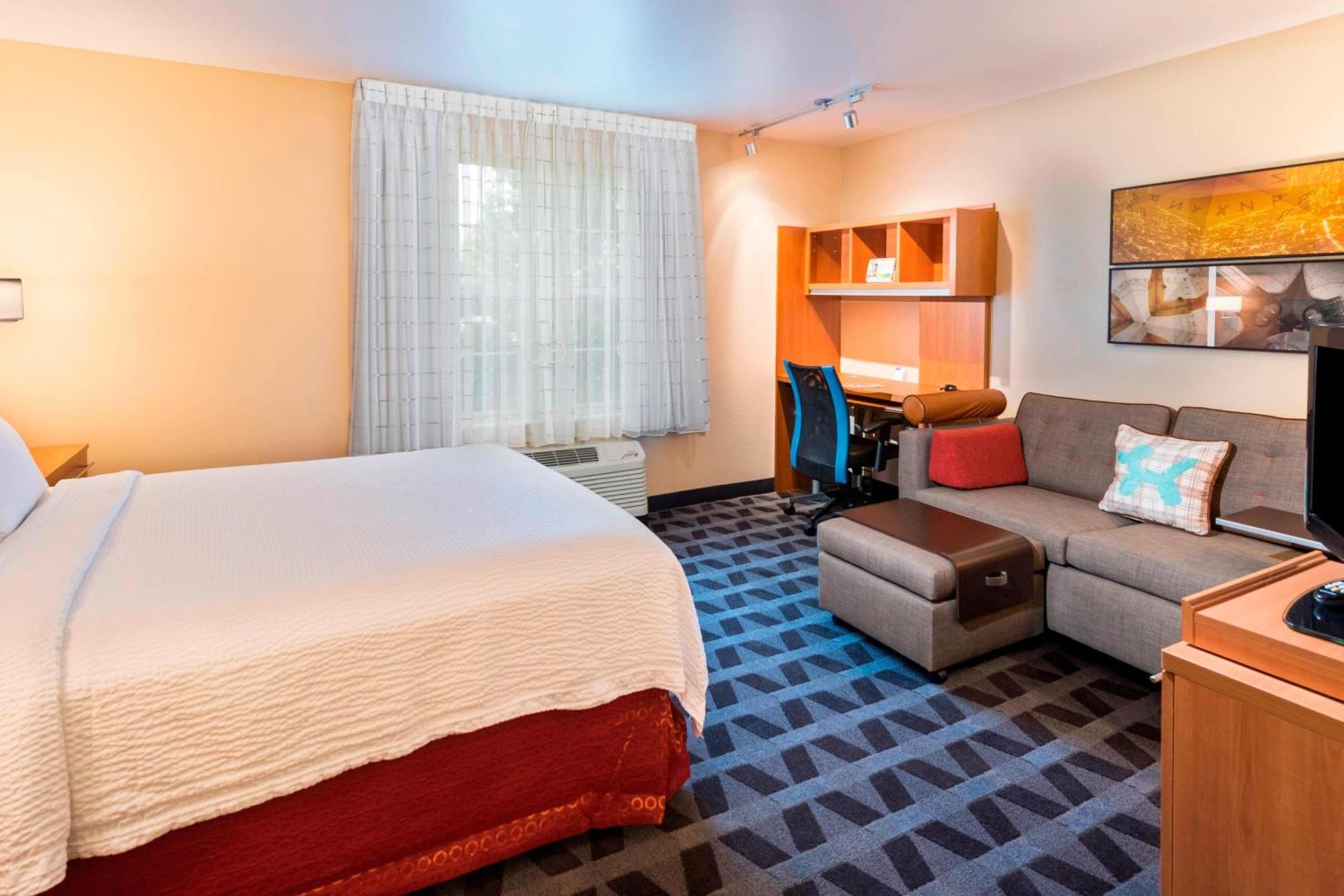 Towneplace Suites By Marriott Atlanta Kennesaw Bagian luar foto