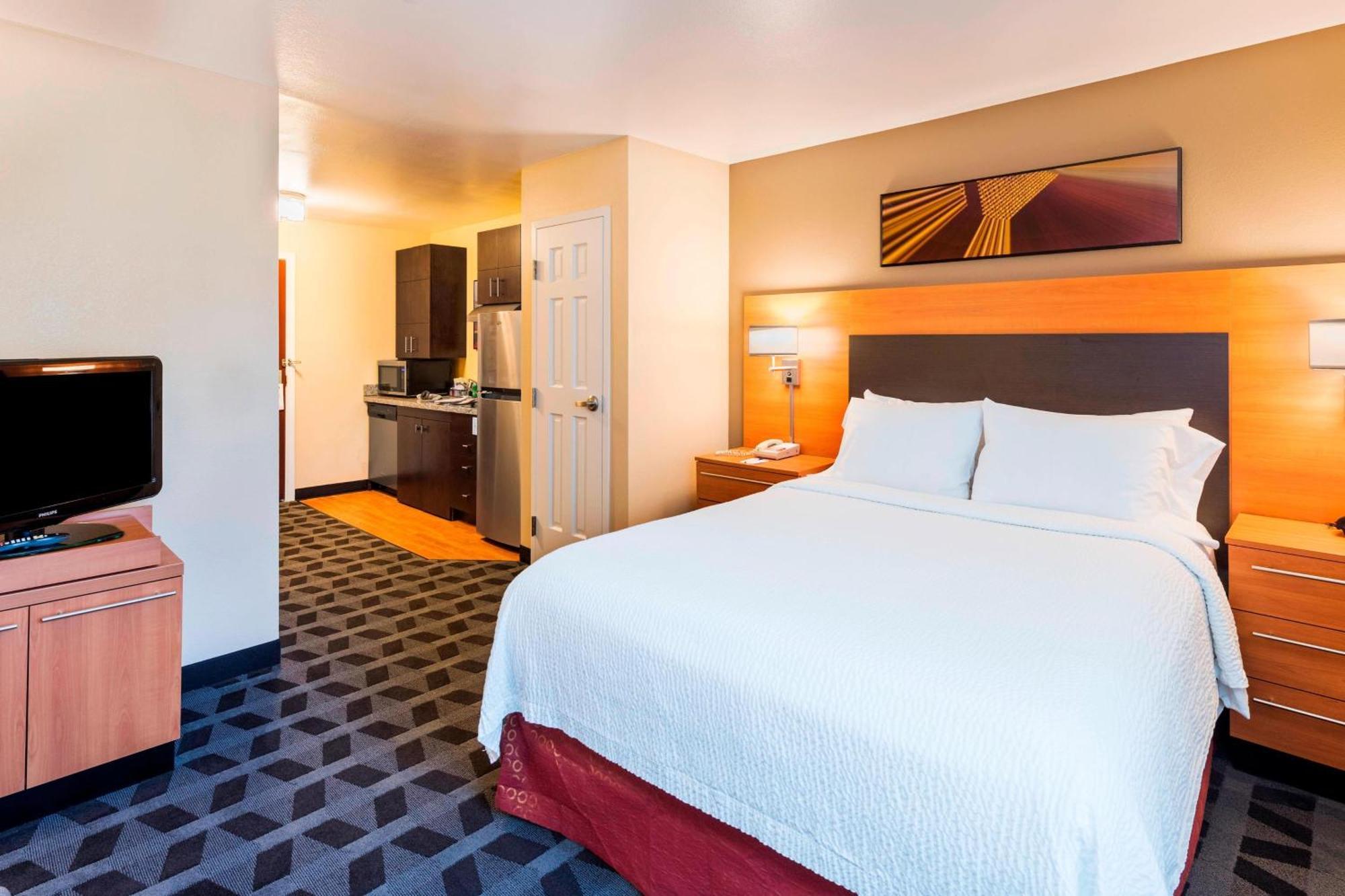 Towneplace Suites By Marriott Atlanta Kennesaw Bagian luar foto
