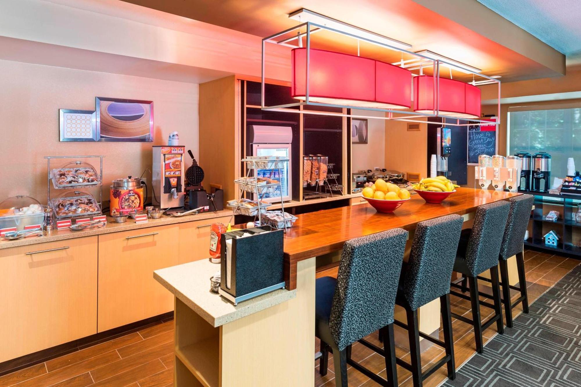 Towneplace Suites By Marriott Atlanta Kennesaw Bagian luar foto