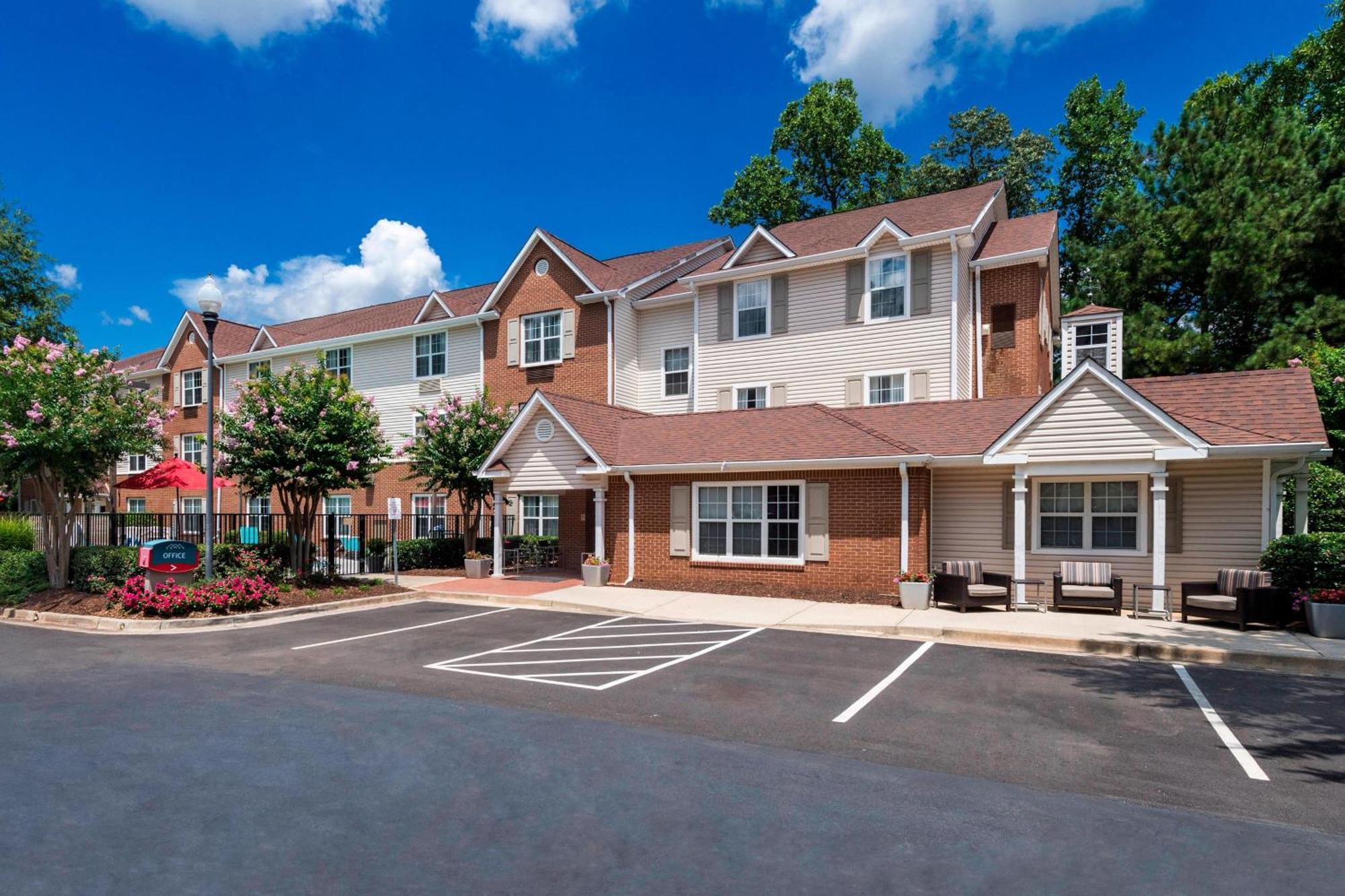 Towneplace Suites By Marriott Atlanta Kennesaw Bagian luar foto