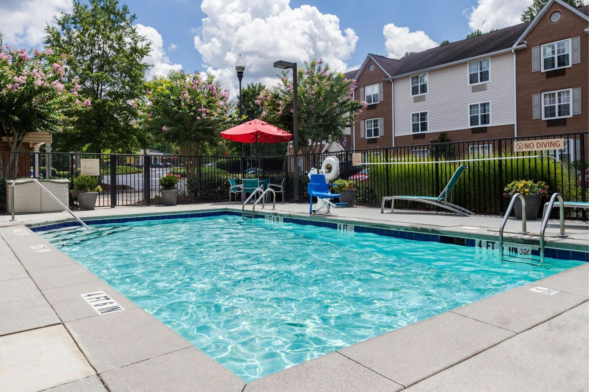Towneplace Suites By Marriott Atlanta Kennesaw Bagian luar foto