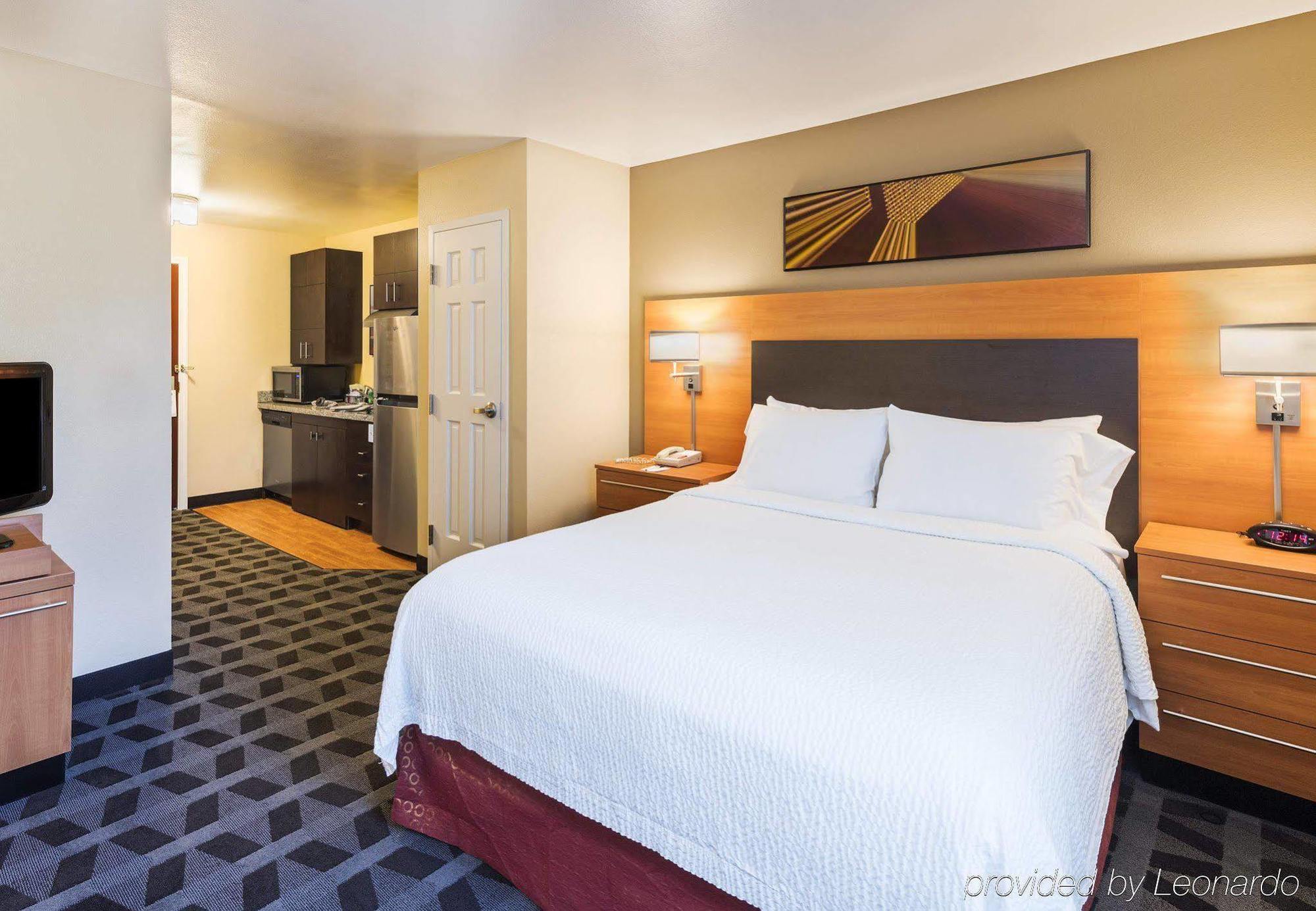 Towneplace Suites By Marriott Atlanta Kennesaw Bagian luar foto