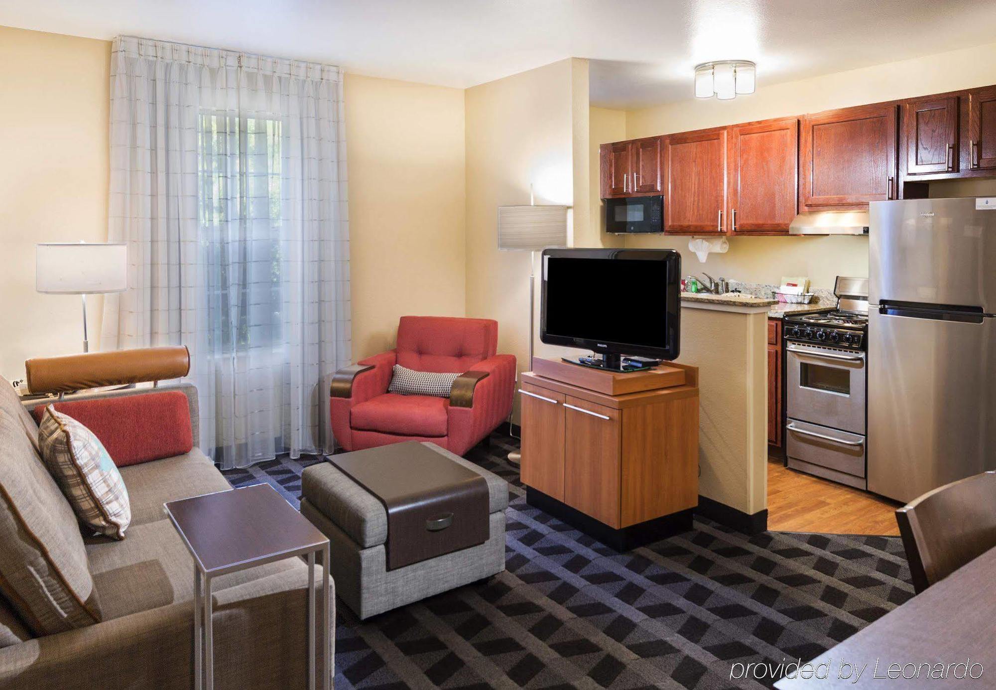 Towneplace Suites By Marriott Atlanta Kennesaw Bagian luar foto