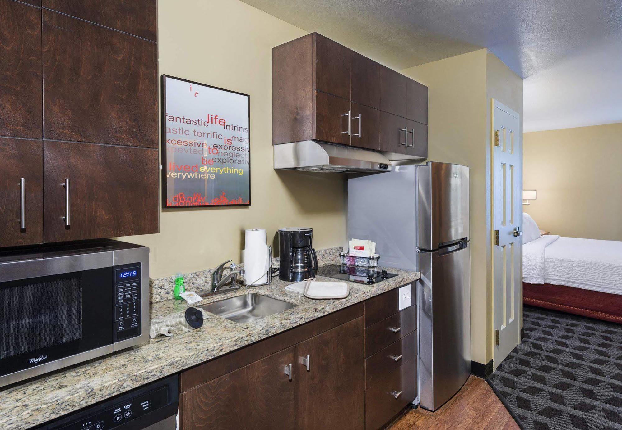 Towneplace Suites By Marriott Atlanta Kennesaw Bagian luar foto